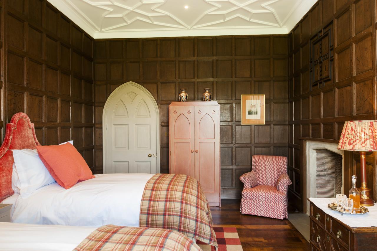 The North Wing - Combermere Abbey Вітчерч Екстер'єр фото