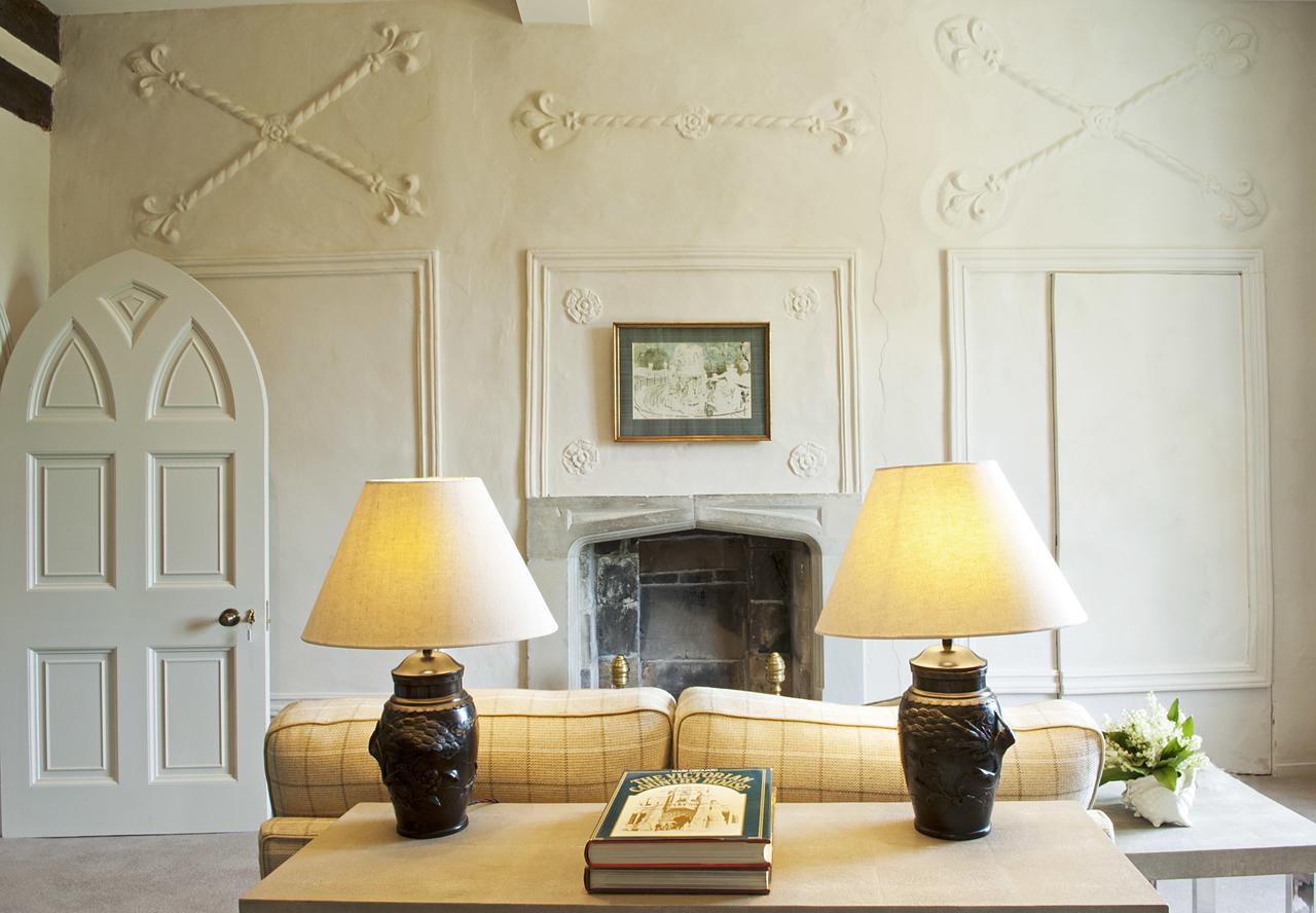The North Wing - Combermere Abbey Вітчерч Екстер'єр фото